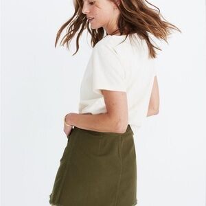 Madewell Raw-Hem A-Line Mini Skirt in Kale Size 00 Women’s